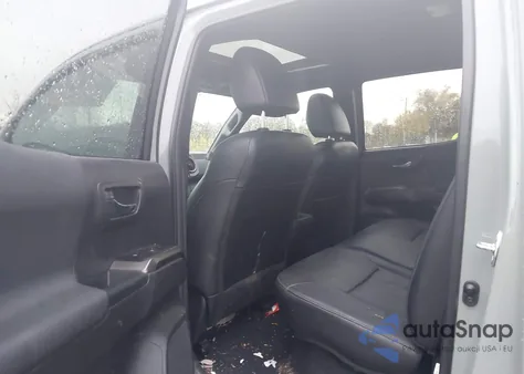 2022 Toyota Tacoma Trd Off Road z USA, uszkodzony, nr VIN 3TMCZ5AN8NM504388